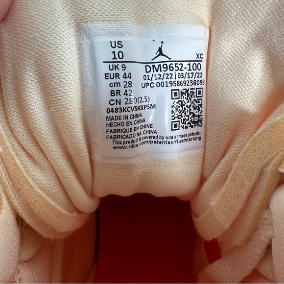 Nike - Air Jordan 1 Mid SE - Craft Inside Out - White Shoes DM9652-100 - NWOT - Picture 8 of 11